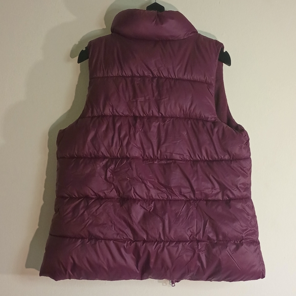 Old Navy Purple Fleece Line Puffy Vest Size Medium - Picture 7 of 9